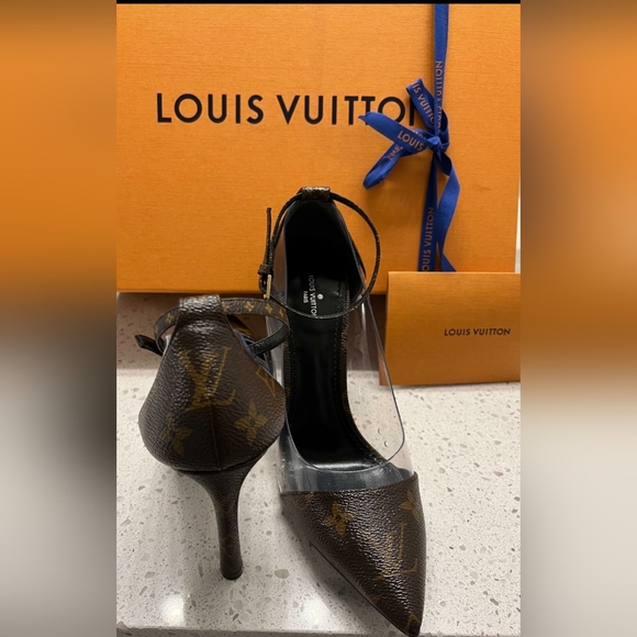 Authentic Louis Vuitton NWB - Picture 2 of 3